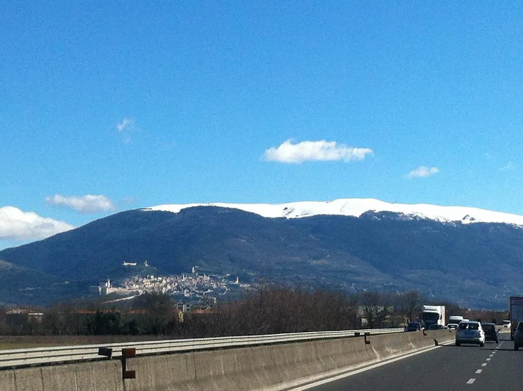 C'Era Una Volta Guest House Bastia Umbra 0*,